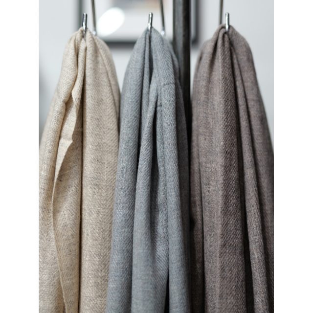 KHATA(カタ)Cashmre Mix Stole & Neck Warmer